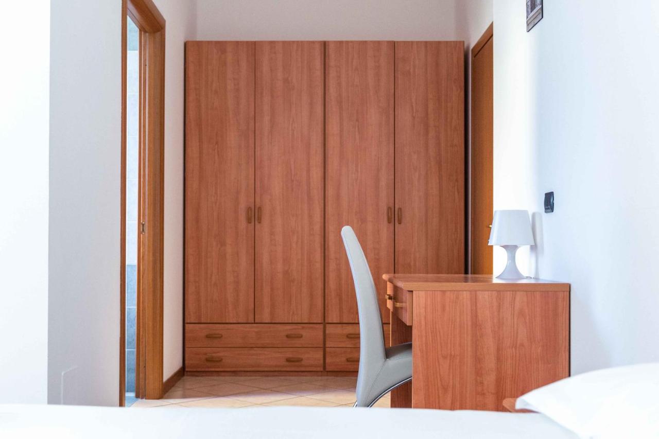 Wayco Rooms Lipomo Extérieur photo
