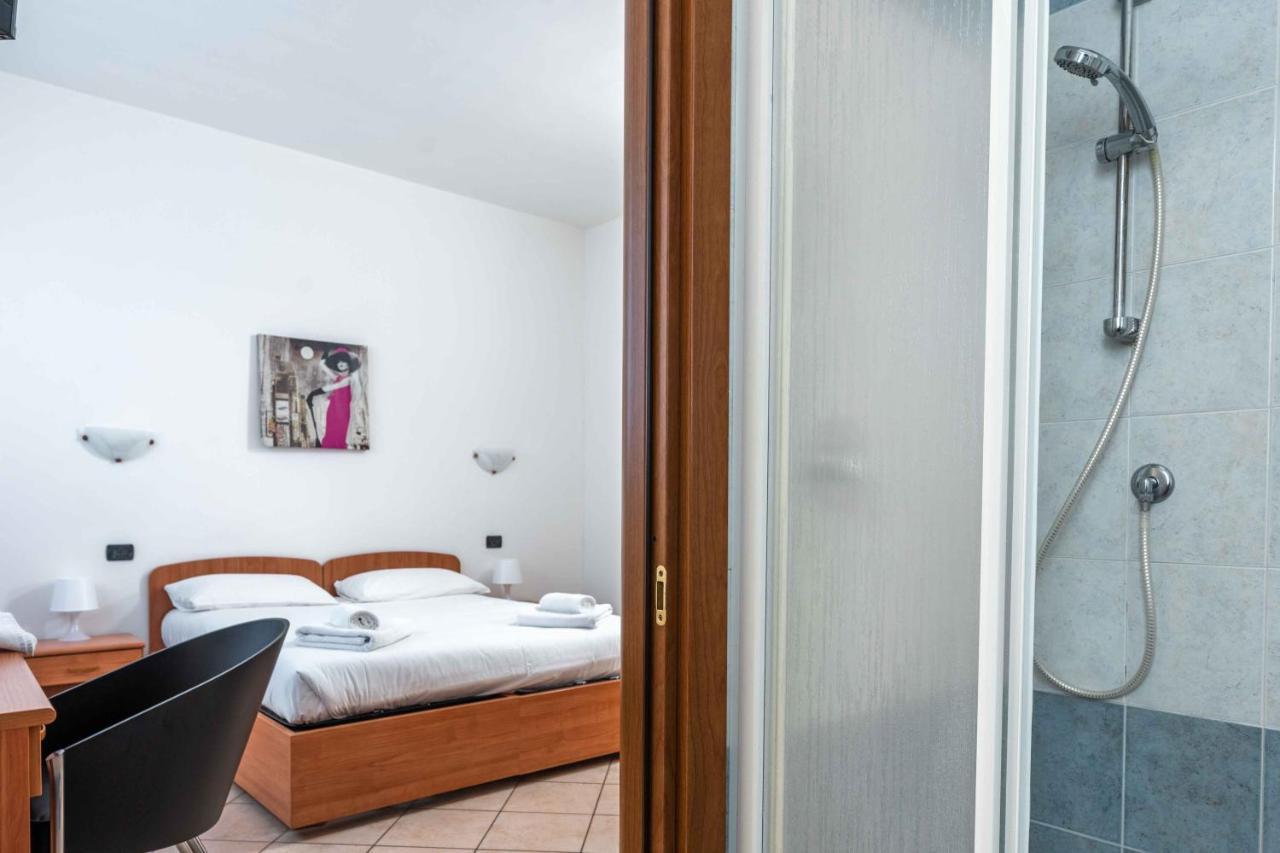 Wayco Rooms Lipomo Extérieur photo
